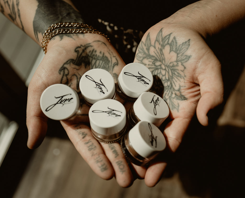 Brow Pomade